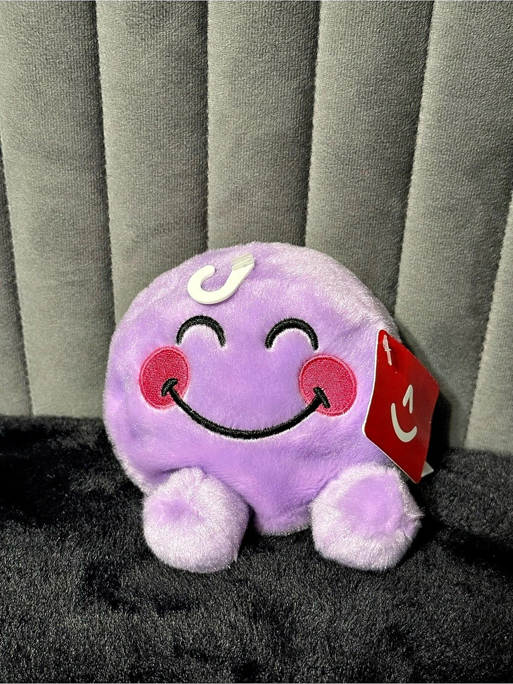 Aurora SmileyWorld Joy Palm Pal Purple Plush